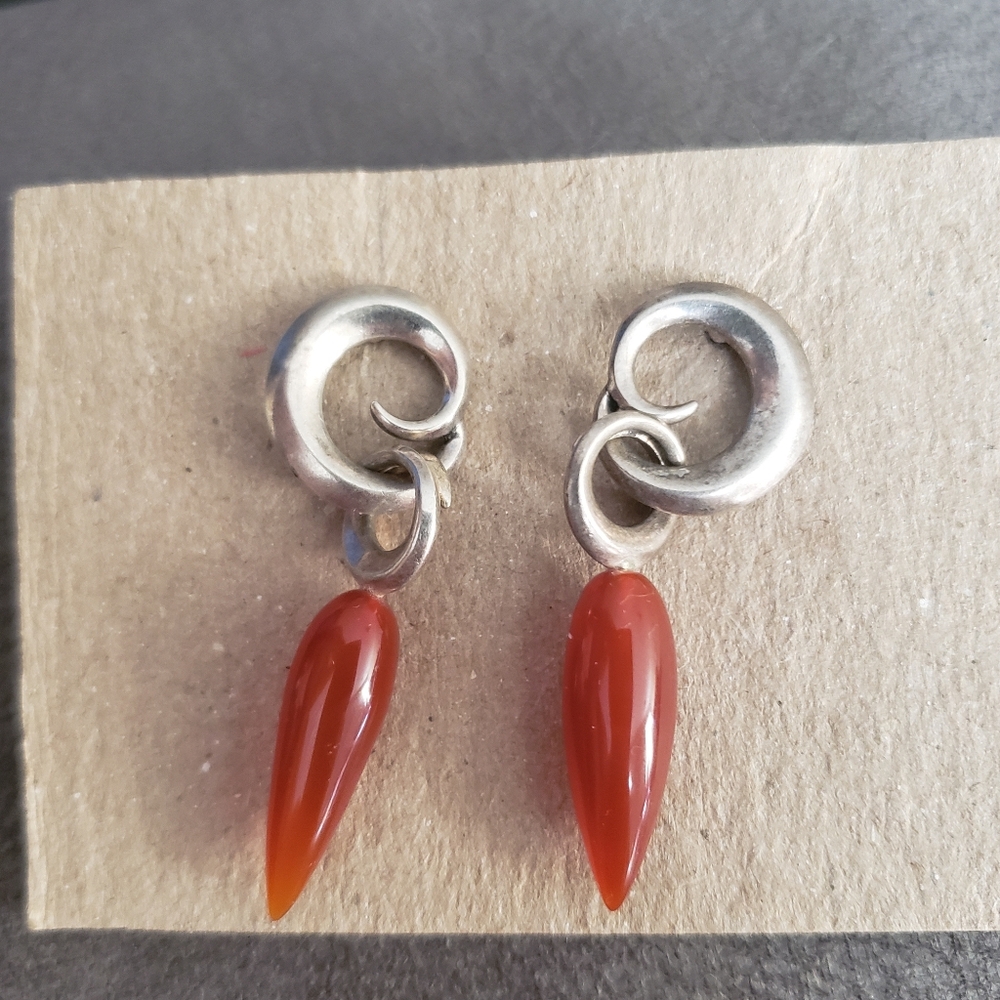 SOLD Ann King Luna Teardrop Unique Vintage Carnelian Dangle Earrings - Picture 11 of 11